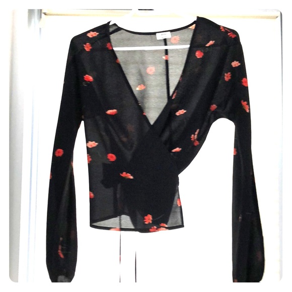Aritzia Tops - Aritzia wilfred wrap poppy blouse size Xs